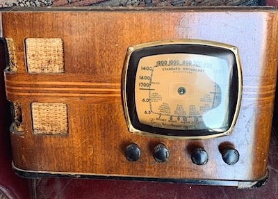 Tube Shortwave Radio, Table 1930-1940s Emerson  Art Deco