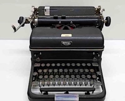 1947 Royal KMM Black Typewriter