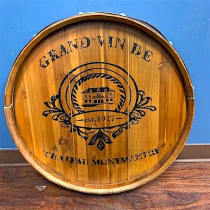 Grand Wine Chateau Montmartre Round Wall Decor