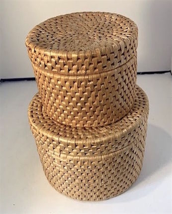 Small Cylinder Shape Baskets Woven with Lid