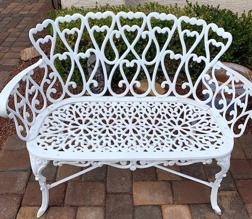 Victorian Style Sweetheart White Bench