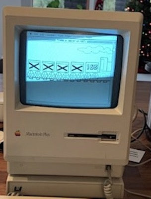 Vintage 1986 Apple Computer - Macintosh Plus