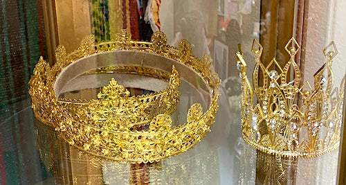 Gold Crowns Male & Female