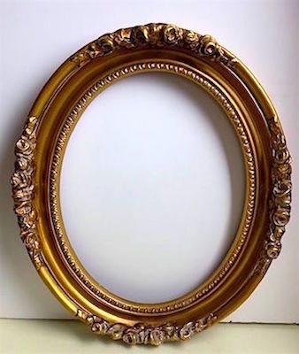 Medium Gold Oval Open Frame