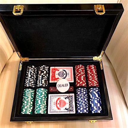 Deluxe Set in a Lacquer Wood Box 200 Chip Set