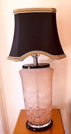 Vintage Frosted Designs Pink Glass Pagoda Shade Lamp