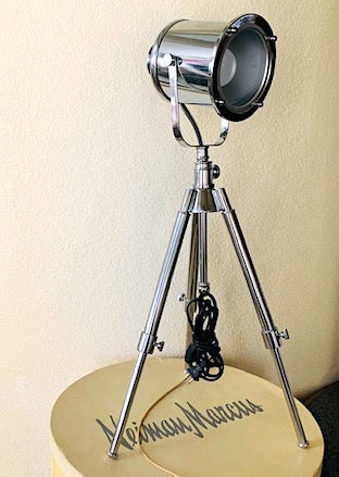 Contemporary Aluminum Tripod Spotlight Table/Desk Lamp