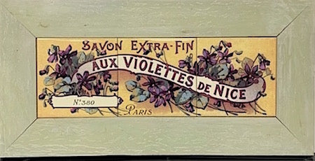 "Violettes DeNice" Wall Decor