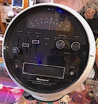 70’s Weltron “Space Helmet” 8 Track Player FM/AM Radio