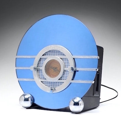 Retro CR37 Replica of 1935 Sparton “Bluebird” AM/FM Radio