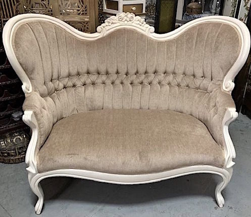 Vintage Victorian Loveseat "Jess" Tufted Single Cushion