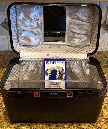 Vintage Delsey Black Hard Side Train Case