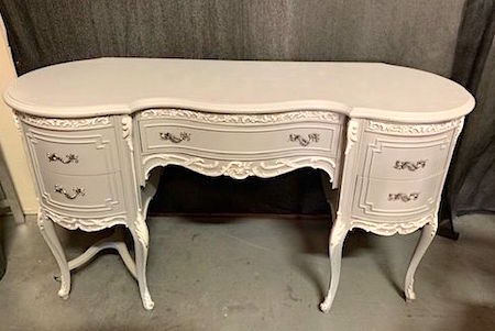 Vintage Silver Grey Kidney Shaped DressingTable