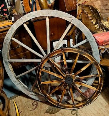 Old Withered Wood Wagon Wheel